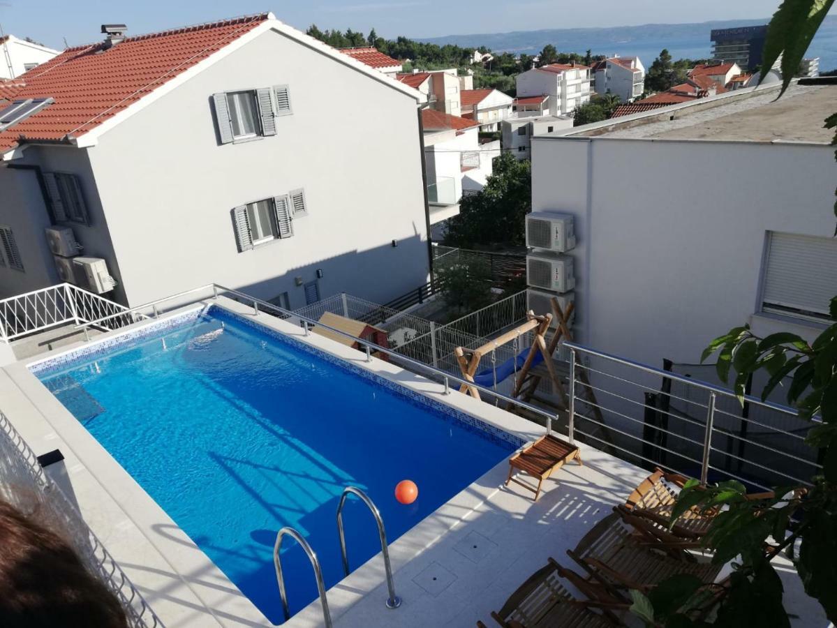 Apartments Leptiric Подстрана Екстер'єр фото